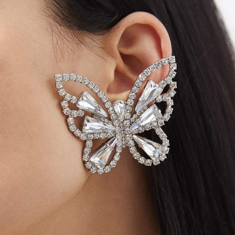Wholesale Jewelry Delicate Butterfly Ear Clips Senior Sense Hollow Rhinestone Zircon Earrings