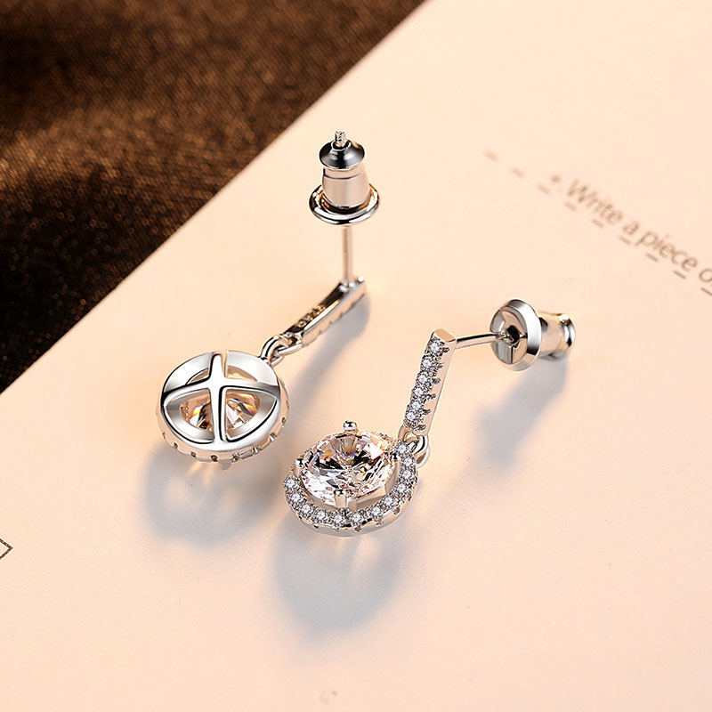 Wholesale S925 Silver Zircon Earrings Round Full Of Diamonds Korean Fashion