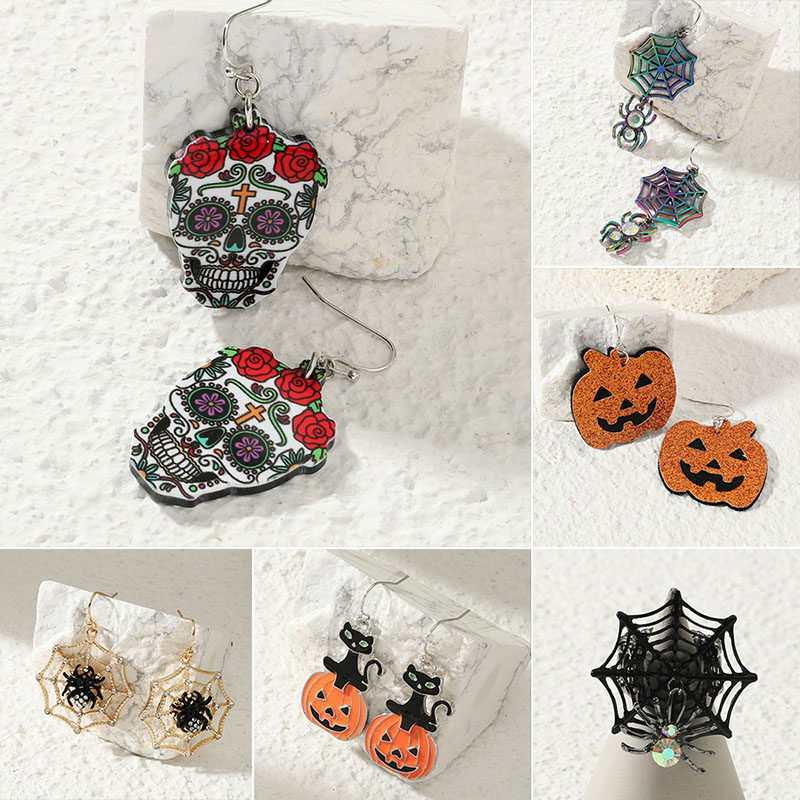 Exaggerated Spider Skull Earrings Halloween Creative Ghost Bat Earrings Manufacturer