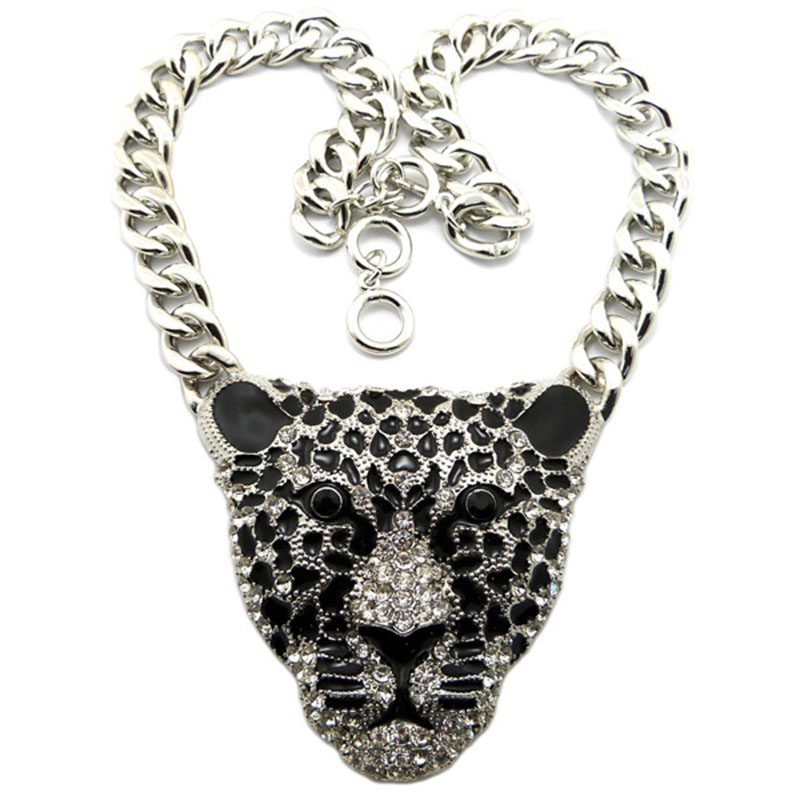 Sweater Chain Leopard Head Long Knit Necklace Manufacturer