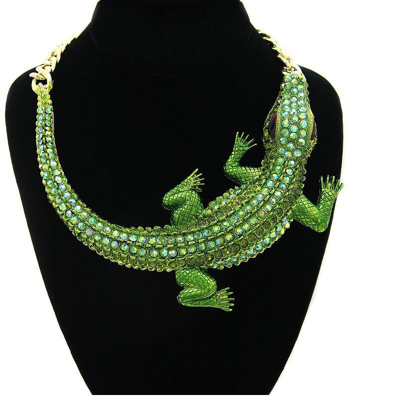 Vintage Large Crocodile With Diamonds Women's Collarbone Chain Necklace Manufacturer