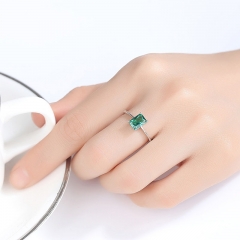 Wholesale Imperial Green S925 Silver Synthetic Colored Treasure Korean Fashion Diamond Ring Couple Gift
