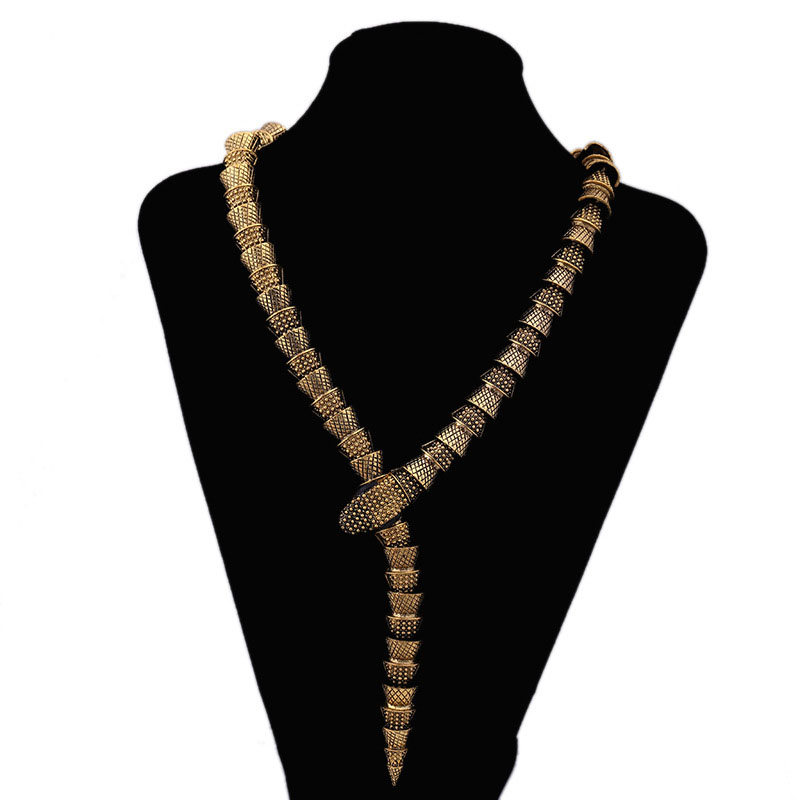 Wholesale Jewelry Retro Alloy Spirit Snake Personality Exaggerated Pearl Necklace
