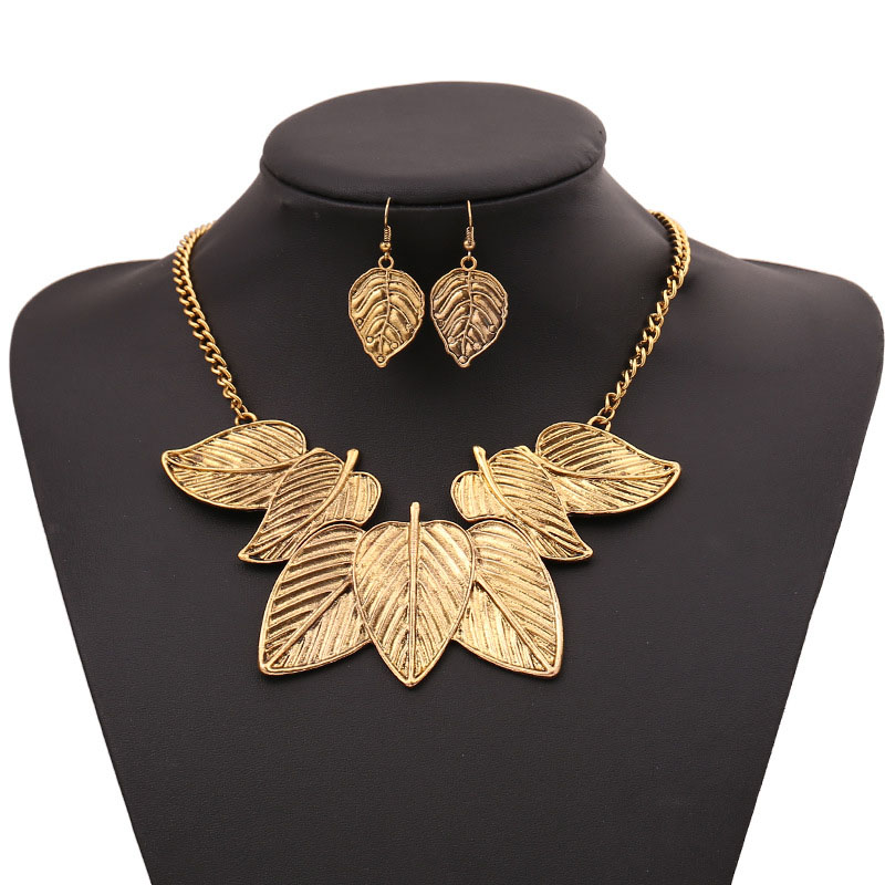 Wholesale Jewelry Retro Court Texture Personality Leaves Exaggerated Big Brand Necklace