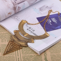 Wholesale Jewelry Retro Geometric Triangle Necklace Clavicle Chain