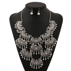 Wholesale Jewelry Exaggerated Fashion Tassel Short Vintage Necklace Collarbone Chain