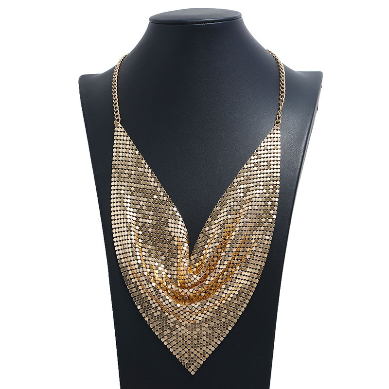 Wholesale Jewelry Triangle Scarf Aluminum Fabric Piece Personality Fashion Metal Piece Collarbone Short Necklace