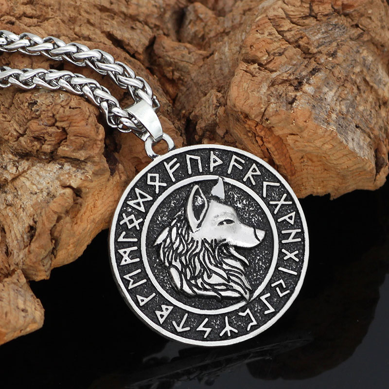 Wholesale Viking Odin Sitting Celtic Wolf Lunavin Vintage Rune Necklace