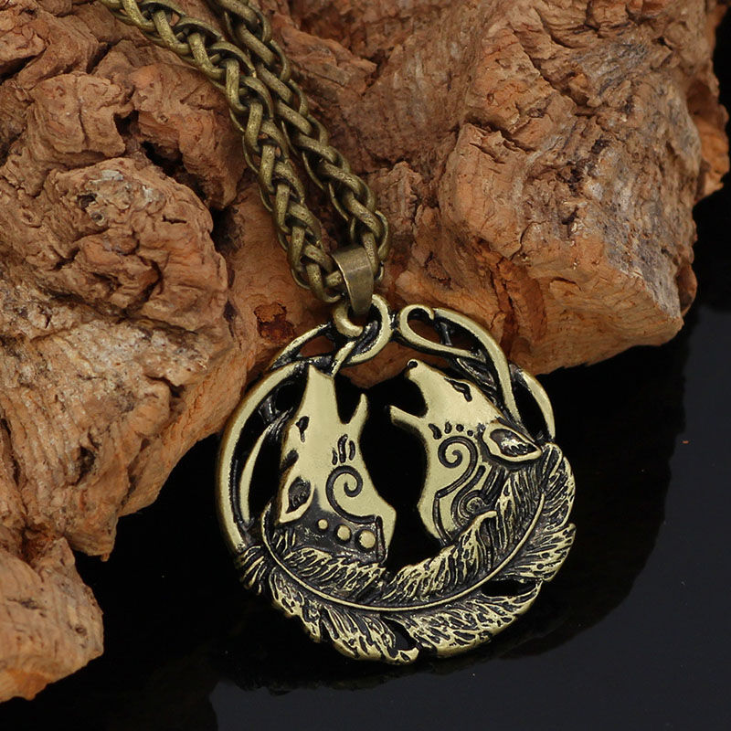 Wholesale Nordic Mythology Viking Odin Celtic Wolf Head Necklace