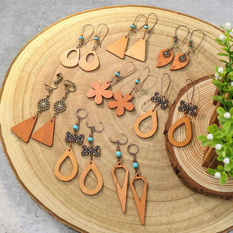 Bohemian Beaded Vintage Wooden Hollow Flower Geometric Type Earrings Supplier
