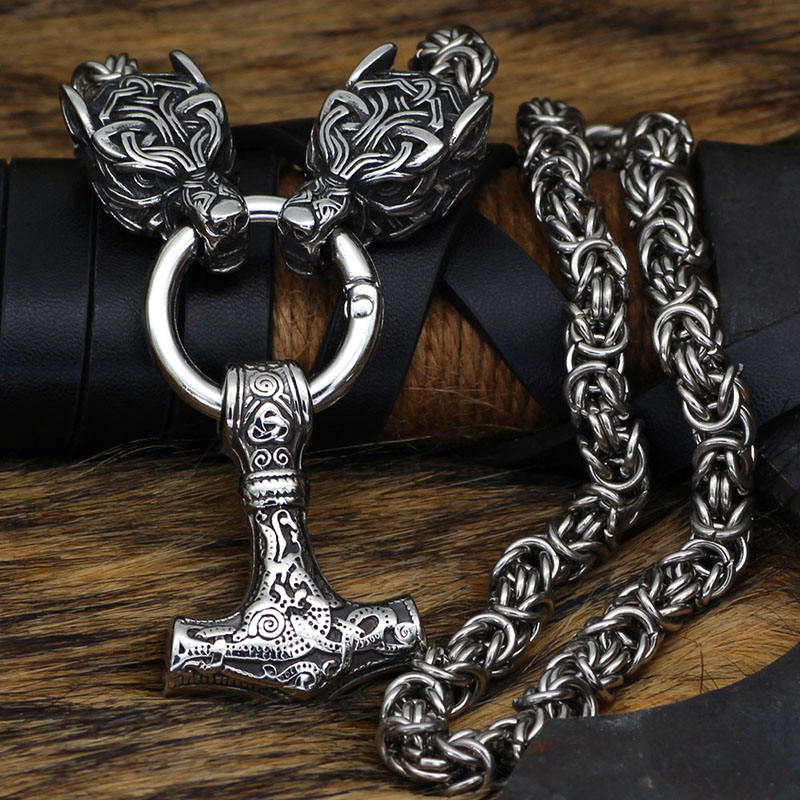 Wholesale Scandinavian Vintage Necklace Irish Wolf Head Stainless Steel Pendant