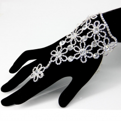 Wholesale Slave Bracelet Flower Rhinestone Hand Back Chain