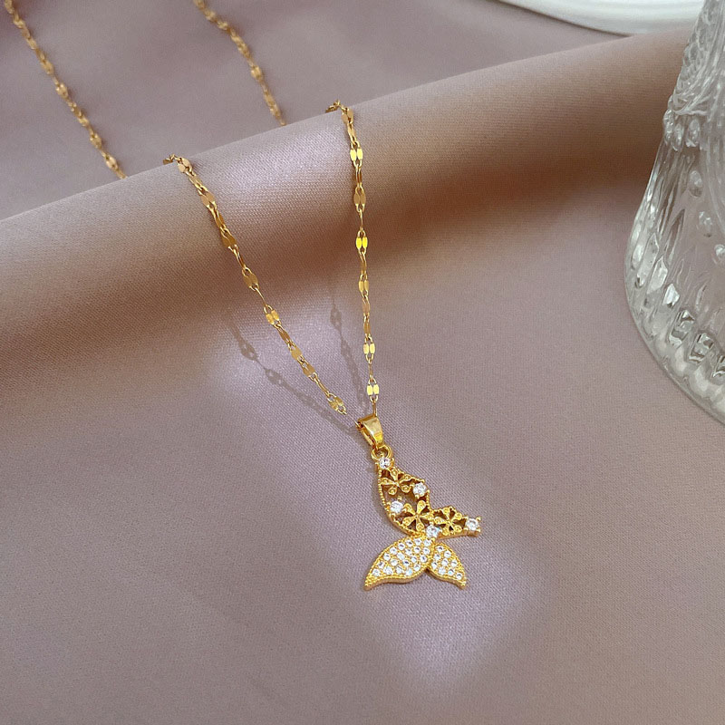 Titanium Steel Light Luxury Full Diamond Micro Zirconia Lovely Butterfly Necklace Copper Plating Real Gold Pendant Manufacturer