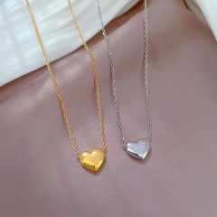 Titanium Steel Shiny Love Heart Exquisite Furnace Real Gold Necklace Clavicle Chain Manufacturer