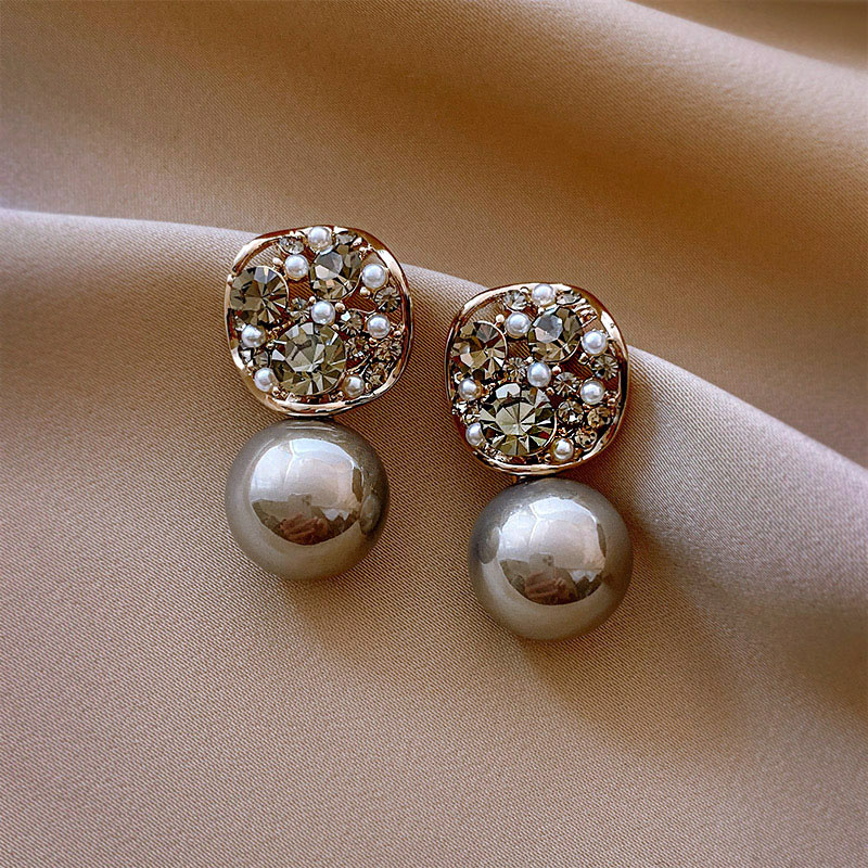 Wholesale Hollow With Diamonds Gray Pearl Earrings Korea