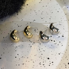 Wholesale 925 Silver Pin C-shaped Earrings Metal Korean Bright Earrings Simple
