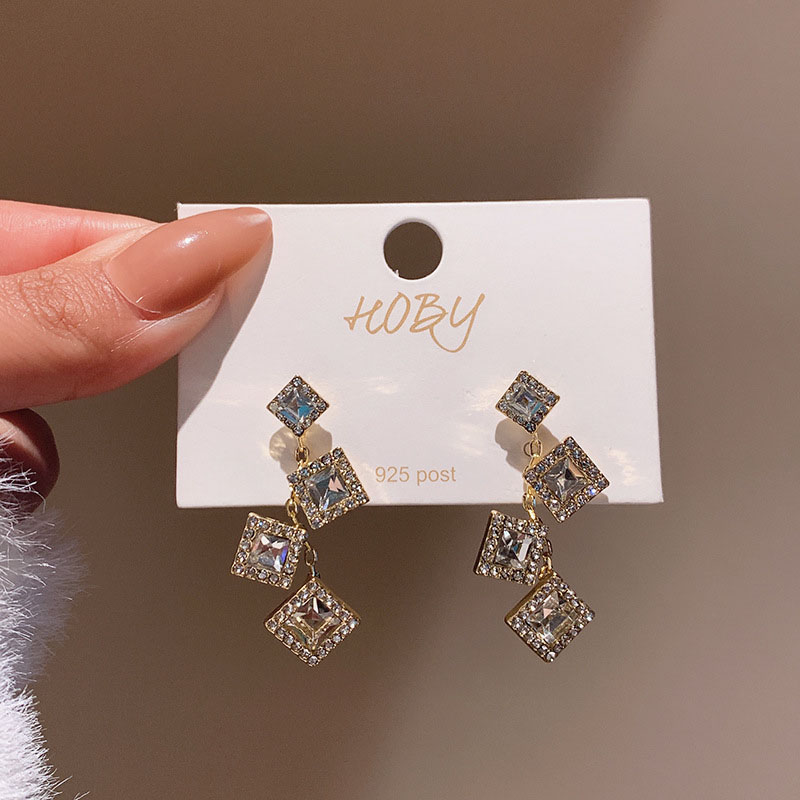 Wholesale Silver Needles With Diamonds Long Earrings Personality Earrings