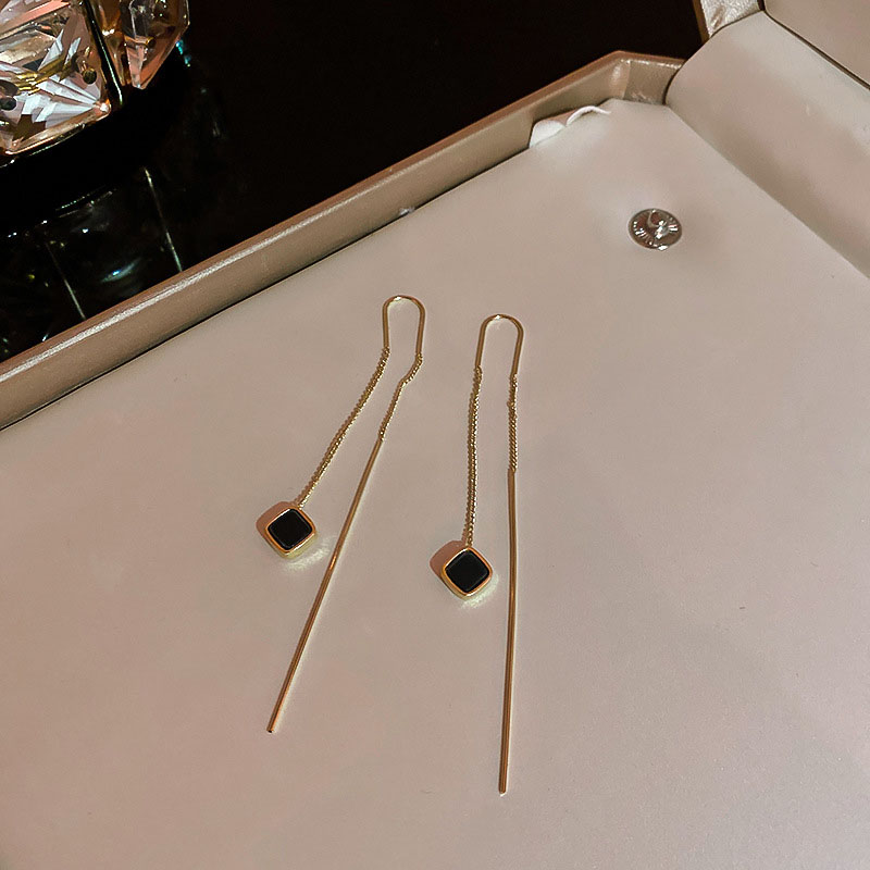Wholesale Simple Design Sense Long Tassel Earrings Personalized Fashion Ear Wire