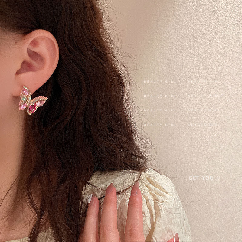 Wholesale Silver Pins Trendy Diamond-set Butterfly Earrings Fashion Delicate Earrings Niche