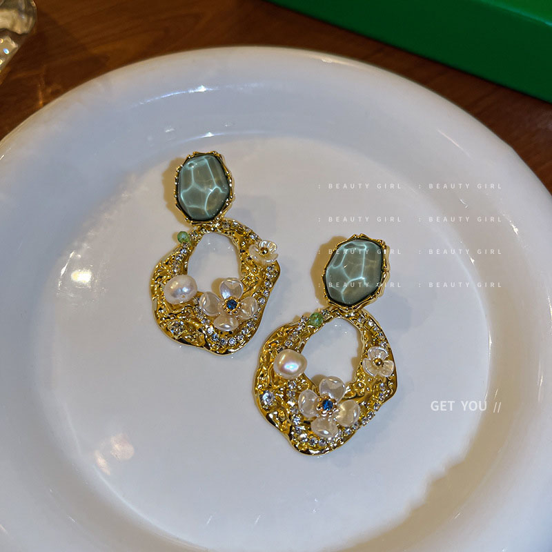 Wholesale Jewelry Silver Pin Pearl And Diamond Flower Ruffled Geometric Earrings Fashion Personality