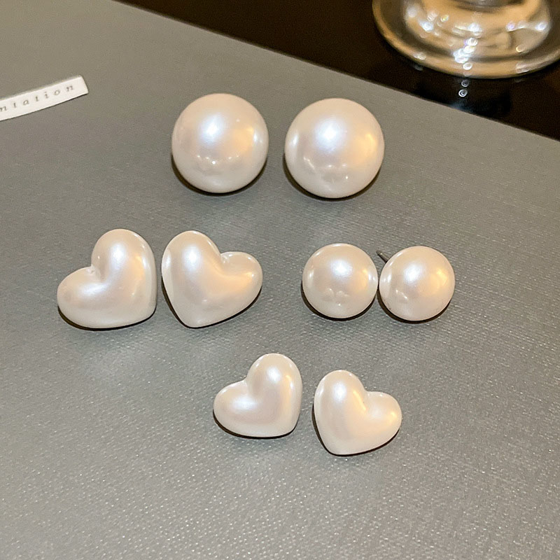 Wholesale Baroque Silver Pin Pearl Circle Earrings Simple Personality Earrings