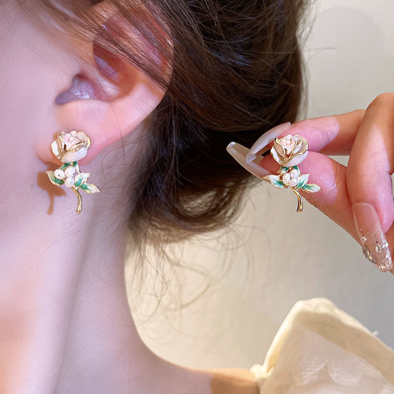 Wholesale Jewelry Real Gold Plated Silver Pin Freshwater Pearl Rose Flower Earrings Sweet Earrings