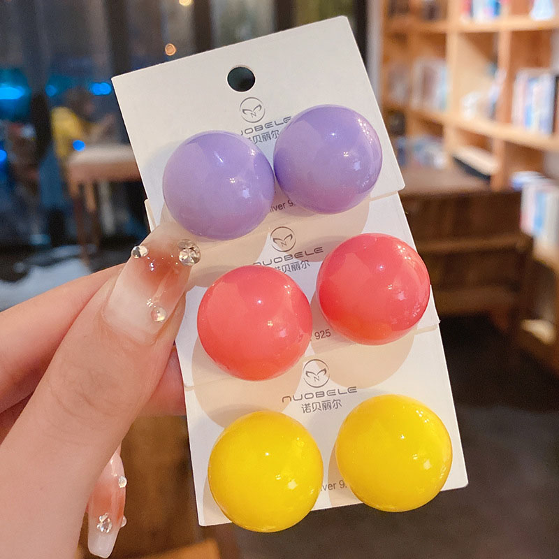 Wholesale Jewelry 925 Silver Pins Simple Round Ball Earrings Fashion Exaggerated Earrings Personality