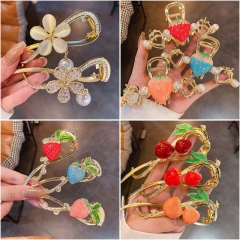 Wholesale Jewelry Pearl And Diamond Crystal Fruit Flower Hair Clip Rustic Grasp Clip
