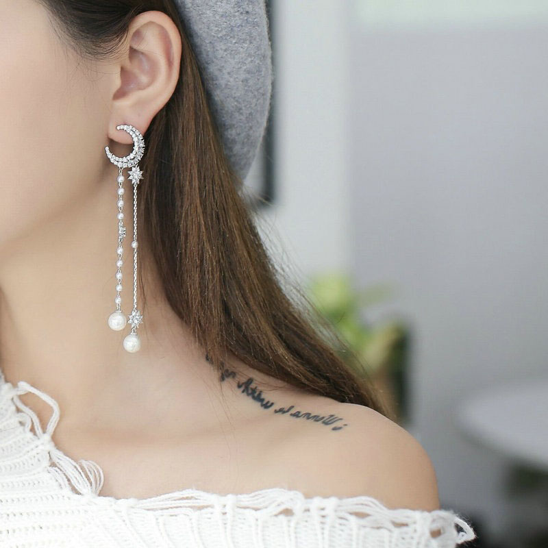 Wholesale Korean Version Of The Long Stars Moon Earrings 925 Silver Pin Popular Zirconia Tassel Pearl Earrings