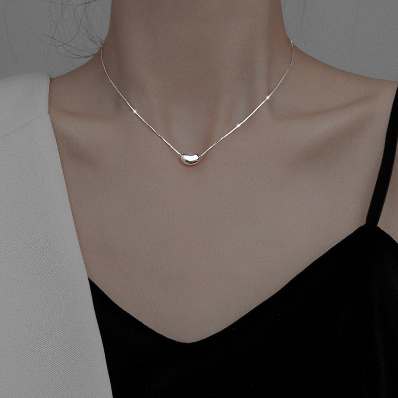 Titanium Steel Small Acacia Bean Collarbone Chain Korea Necklace Simple Supplier