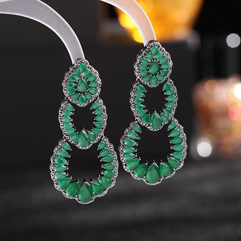 Wholesale Exaggerated Zircon Design Long Gourd Earrings