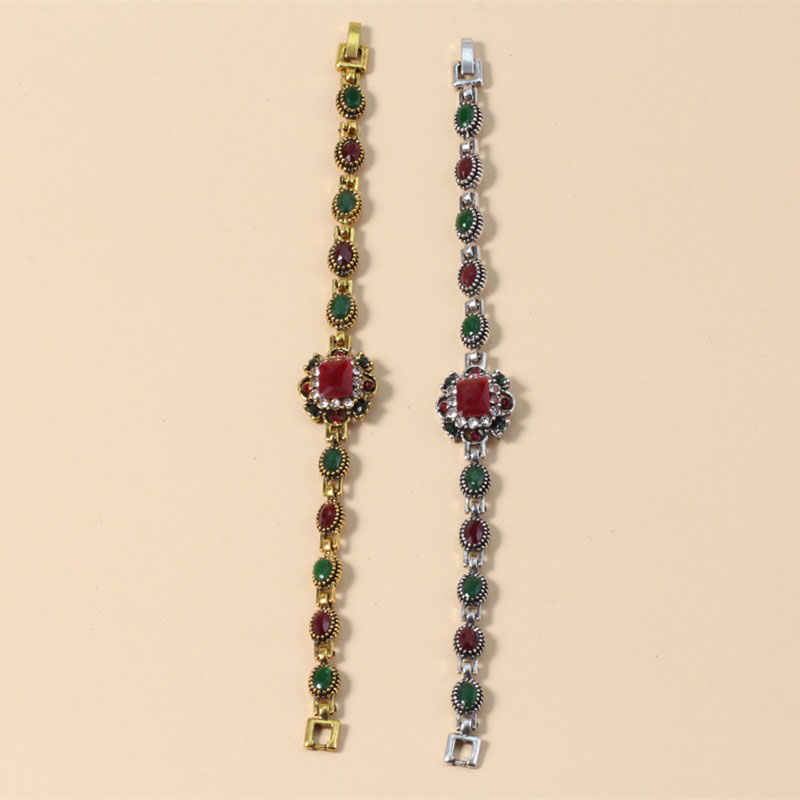 Simple Vintage Bohemian Ethnic Diamond Encrusted Exaggerated Alloy Flower Bracelet Manufacturer
