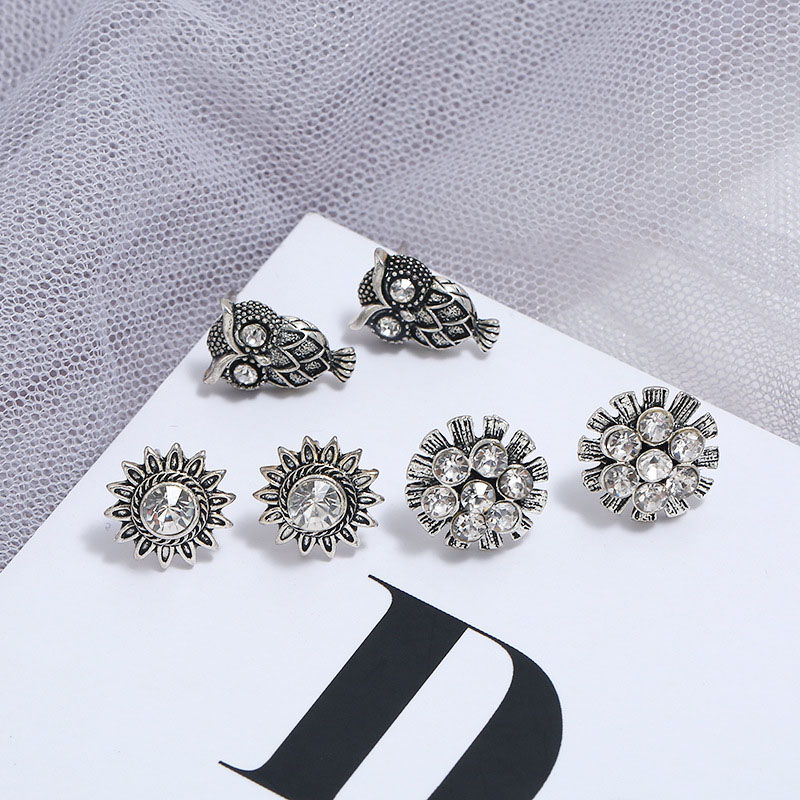 Fashion Bohemian Diamond Encrusted Vintage Burst Sunflower Owl Earring Set Distributor