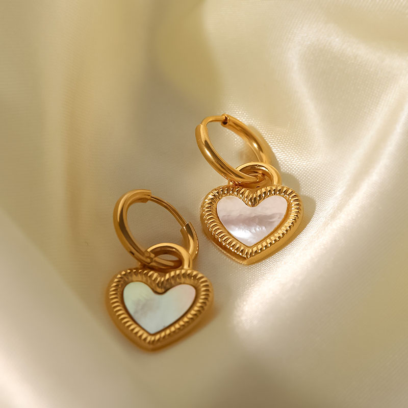 Wholesale 18k Gold Plated Stainless Steel White Natural Shell Heart Lock Pendant Earrings