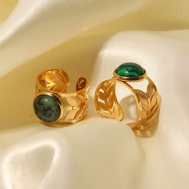 Wholesale French Titanium Steel Stainless Steel 18k Gold Hollow Leaf Round African Turquoise Green Malachite Ring