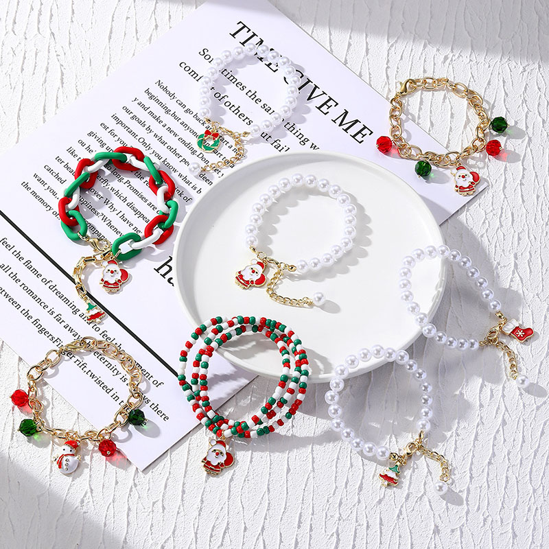 Wholesale Christmas Soft Pottery Rice Bead Necklace