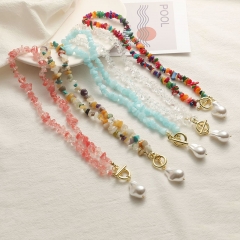 Wholesale Colored Stone Beaded Natural Stone Clavicle Chain Necklace