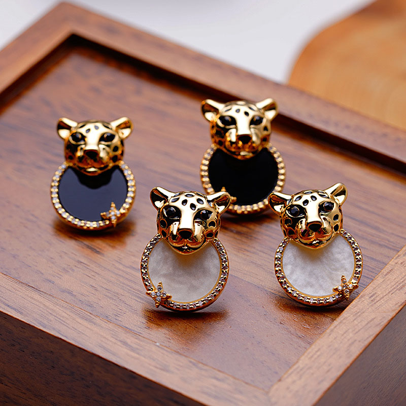 Leopard Earrings Personality Fashion 925 Silver Pin Earrings	 Vendors