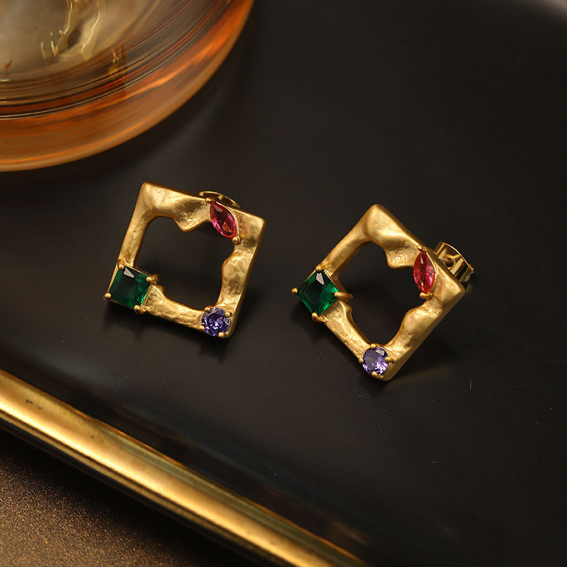 Fashion Earrings Square Zirconia 18k French Vintage Earrings	 Manufacturer