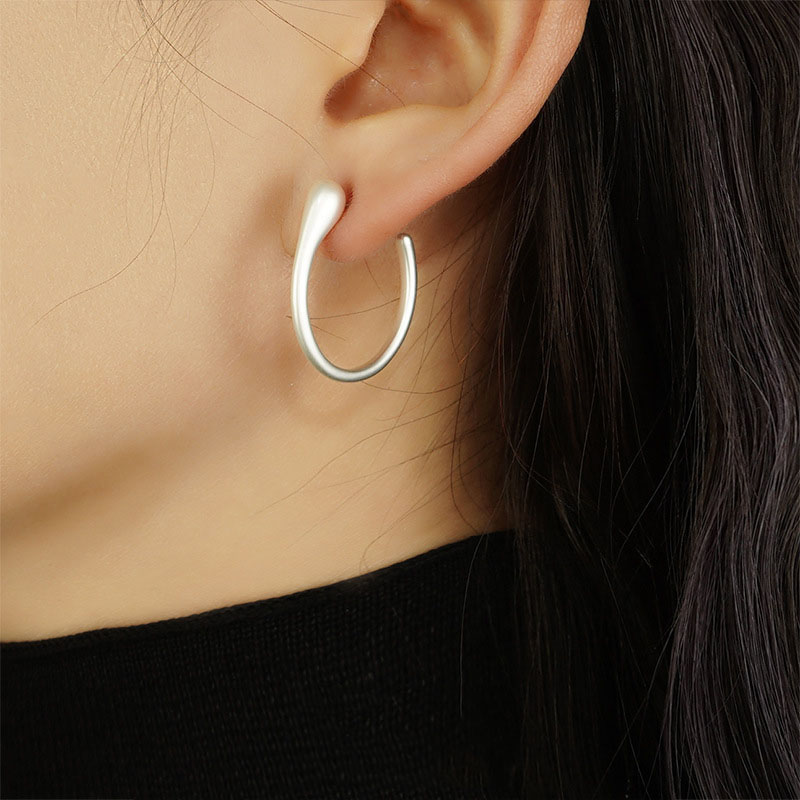 Circle Earrings Simple Vintage Plain Circle Personalized Fashion Earrings	 Manufacturer