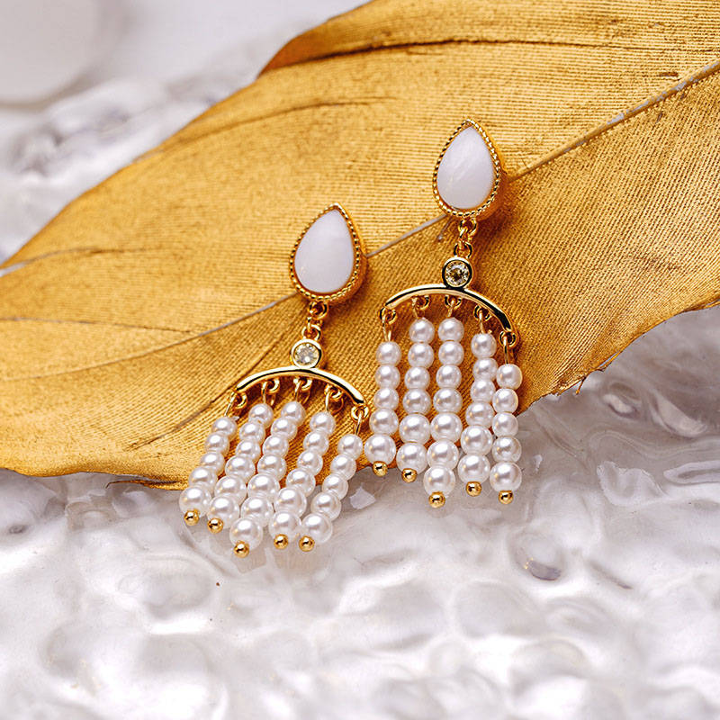 Pearl Tassel Earrings Fashionable And Elegant 18k Gold 925 Silver Pin French Earrings	 Vendors