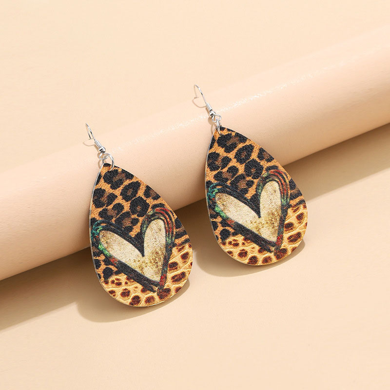 Leopard Print Peach Heart Personality Old Exaggerated Pu Leather Earrings