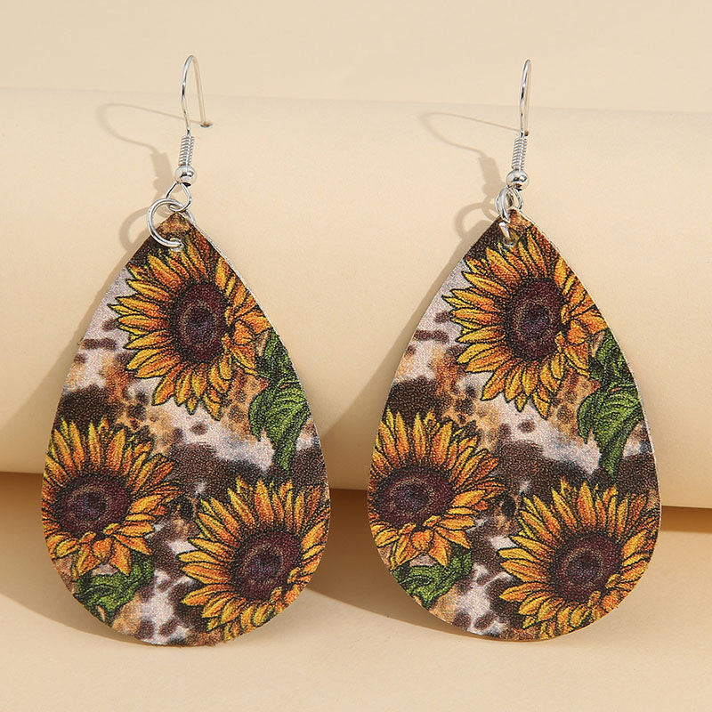 Vintage Teardrop Speckled Pattern Sunflower Pu Leather Earrings