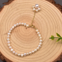 Wholesale Natural Freshwater Pearl Claw Sweet And Lovely Fashion Handmade Bracelet