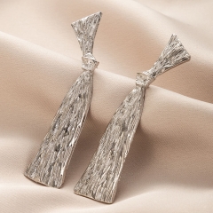 Fashion Ol Alloy Silver Minimalist Geometric Irregular Earrings Supplier