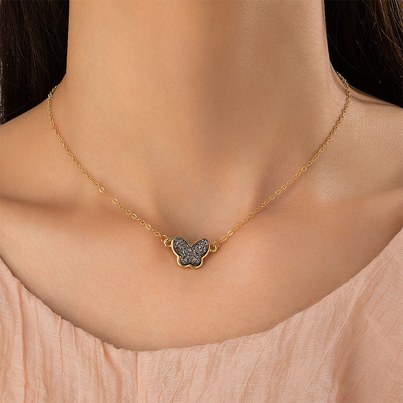 Wholesale Butterfly Metal Three-dimensional Sense Of Clavicle Chain Pendant Necklace