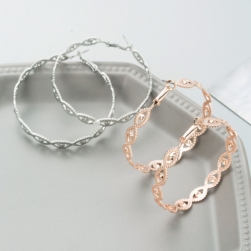 Gold-plated Eye Earrings Hollow Fashion Minimalist O-shaped Earrings Supplier