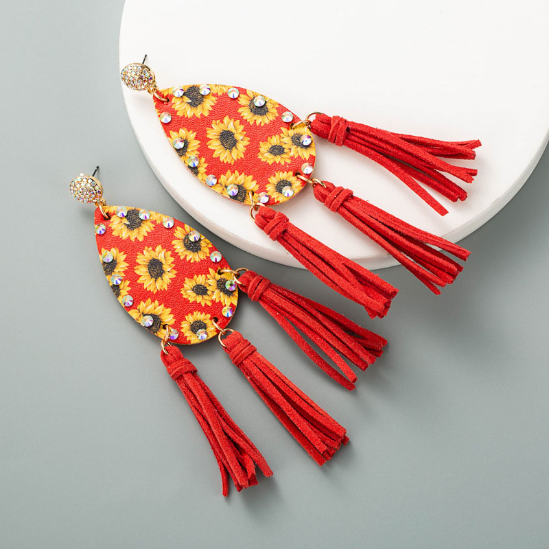 Wholesale Long Double-sided Printed Tasseled Little Daisy Bohemian Rhinestone Leather Sunflower Earrings