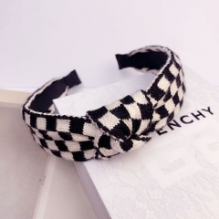 Wholesale Japanese And Korean Checkerboard Plaid Knitted Wide Side Knotted Hair Band
