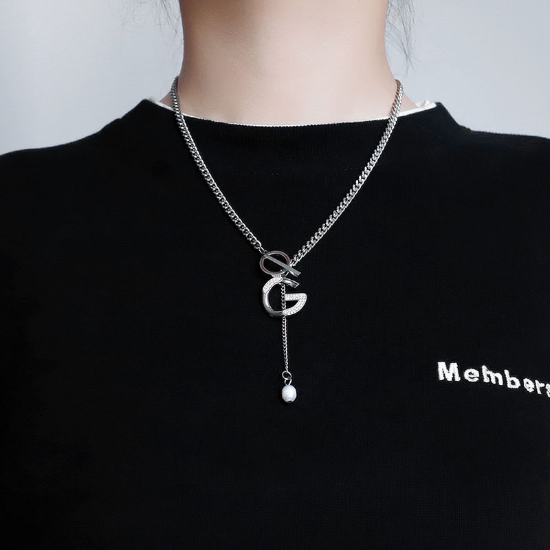 Wholesale Full Diamond G Letter Titanium Steel Sweater Chain Collarbone Chain Pendant